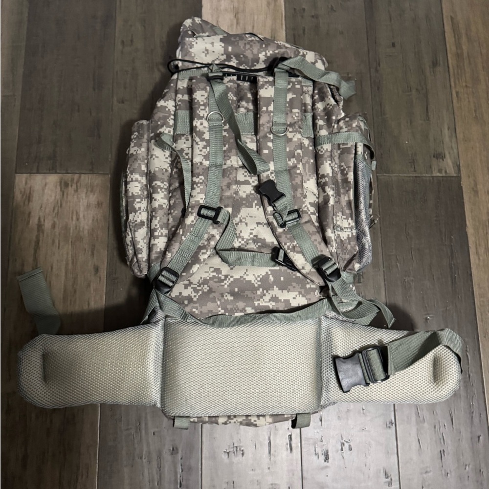 Camouflage Tactical Backpack - image 2